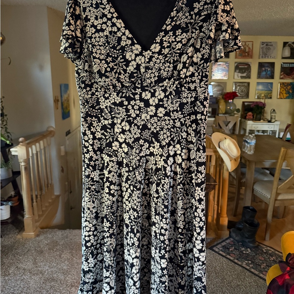 Elegant Black and White Floral Maxi Dress- Never worn